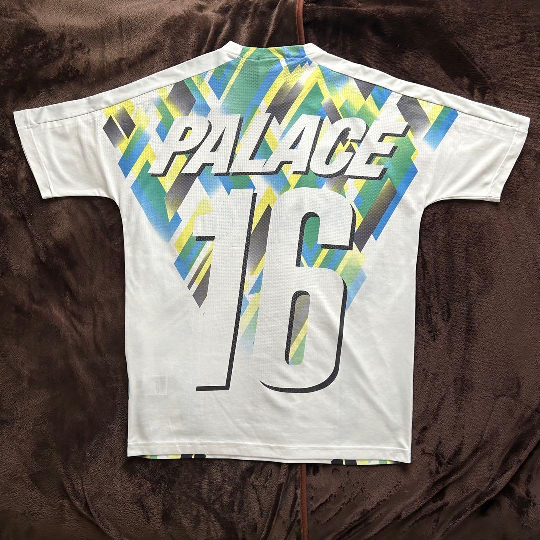 PALACE SKATEBOARDS x adidasコラボサッカーシャツ