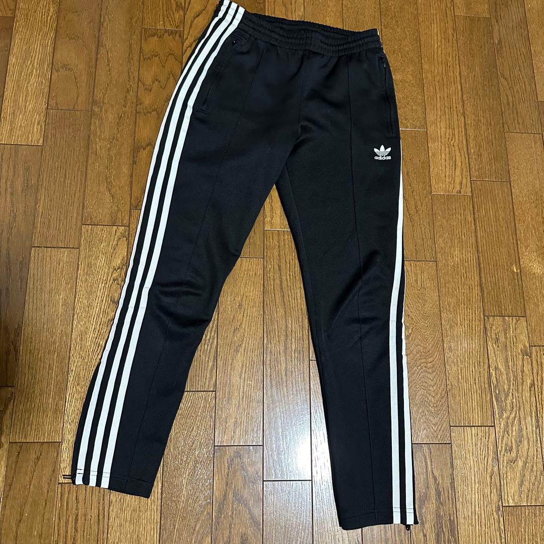 未使用級⭐︎アディダス adidas ジャージ セットアップ　Sサイズ　Mサイズ