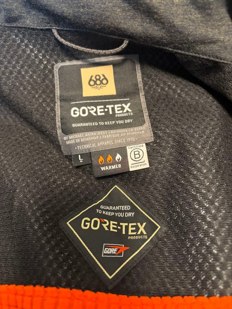 686 GORE-TEX GT THERMAGRAPH JACKET 未使用