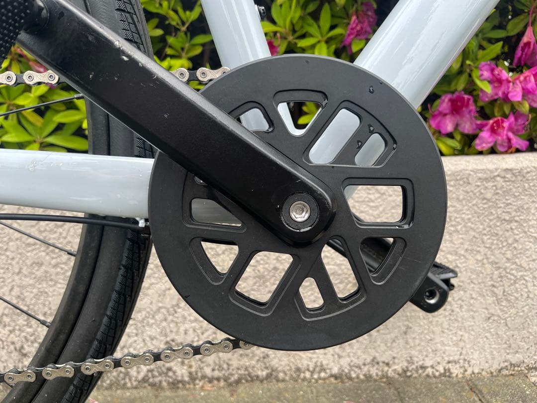 Trek FX2 Gen4 2025年モデル クロスバイク 白色 アルミ