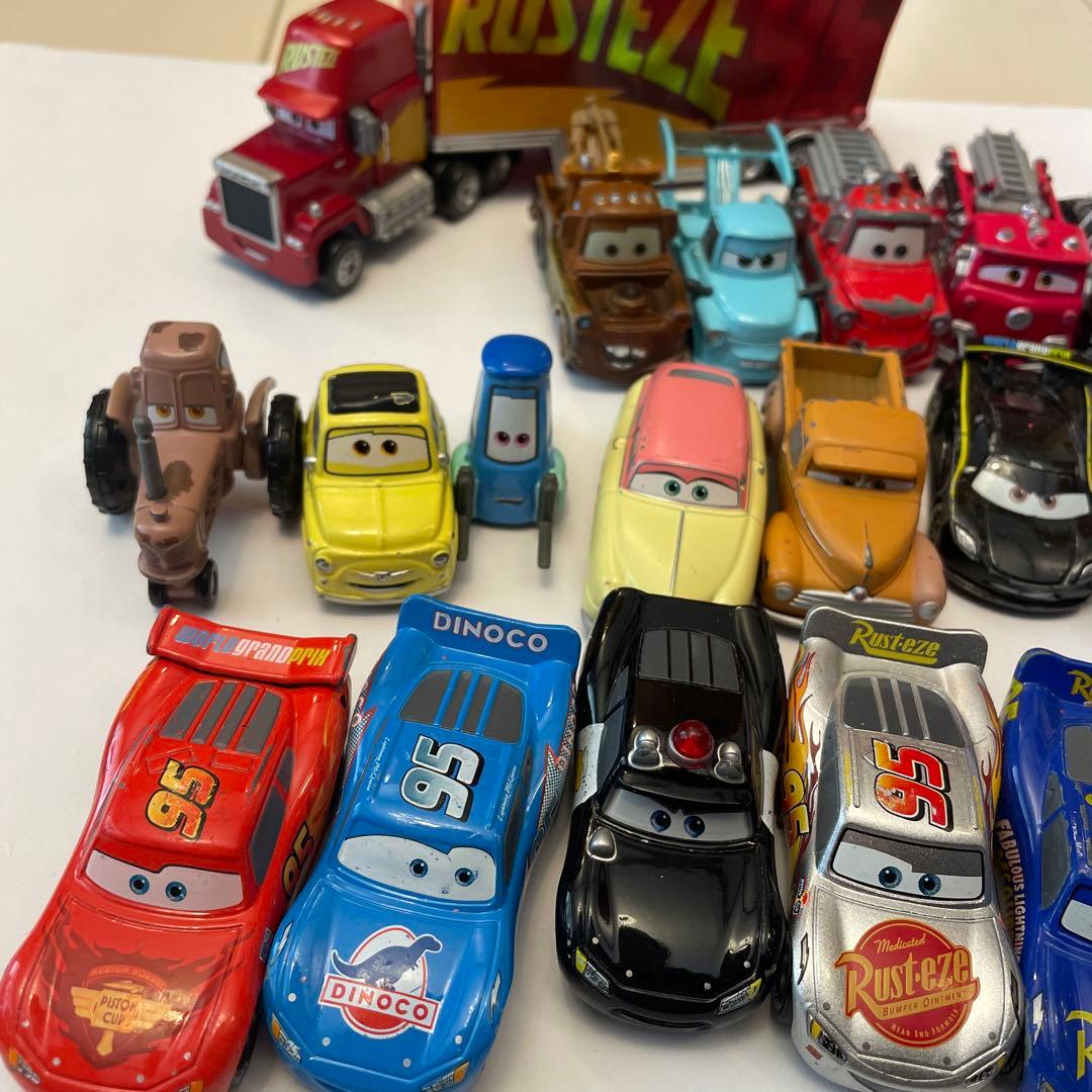 カーズ ミニカー 31台セット