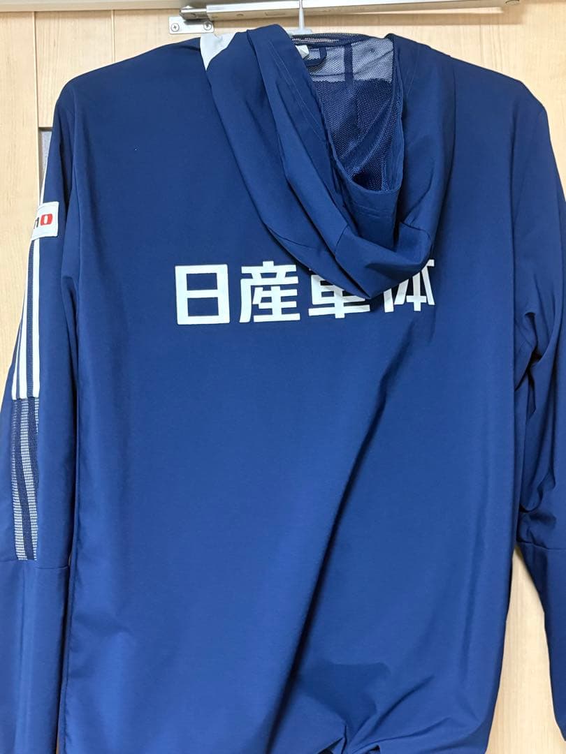 マリノス　2019年ウィンドブレーカー