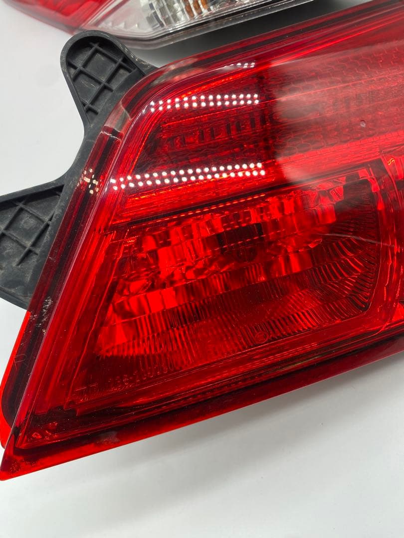 スバル レガシィ BM/BR系 純正テールランプ 4点セット