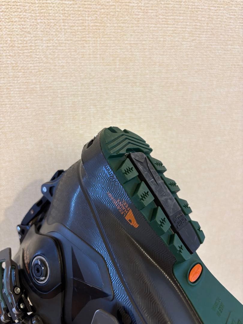 ATOMIC Hawx 130 スキー ブーツ 302mm