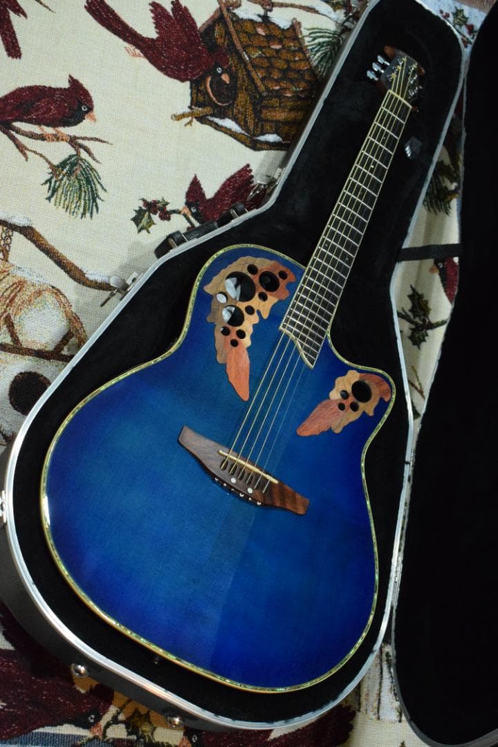 Ovation Celebrity CC48 Blue ハードケース付 動作良好