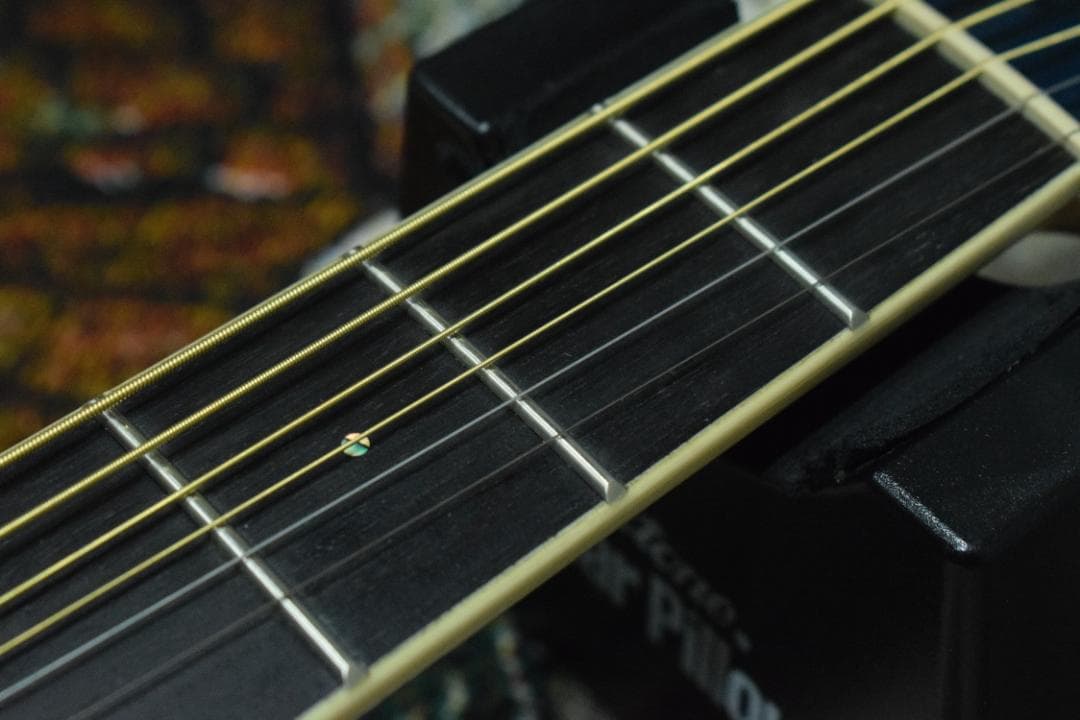Ovation Celebrity CC48 Blue ハードケース付 動作良好