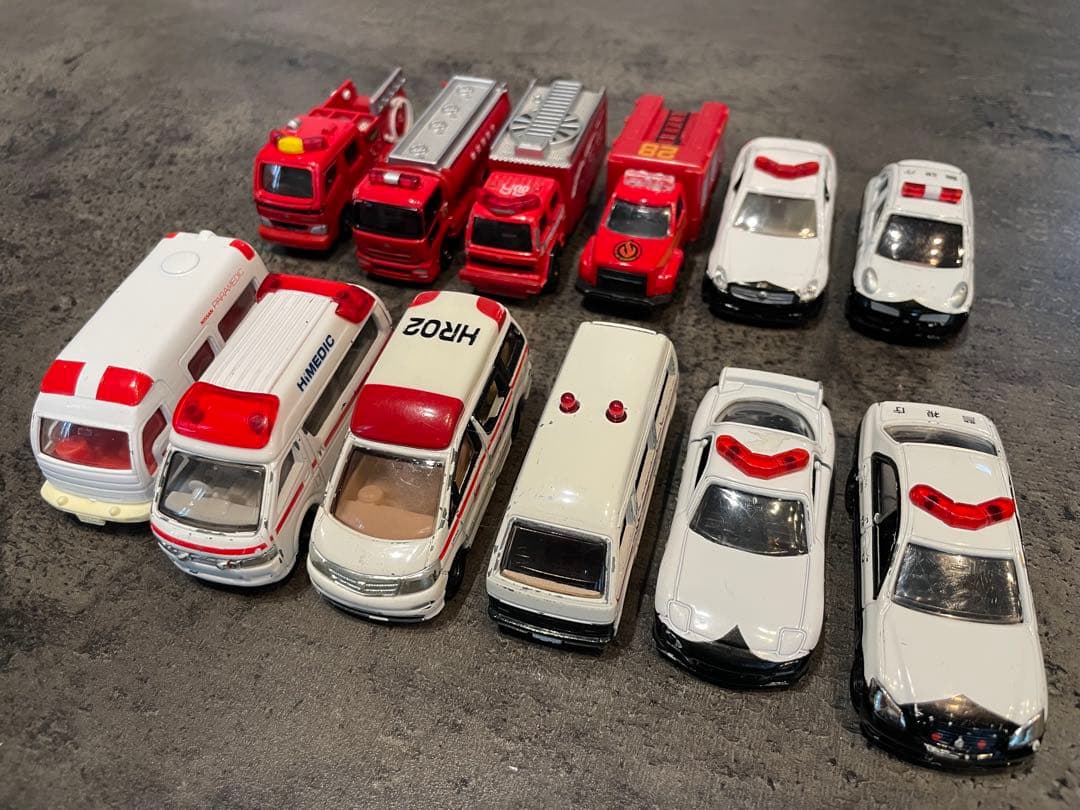 トミカ 他 ミニカー 100台 まとめ バラ売り不可 日本製　旧車 絶版モデル