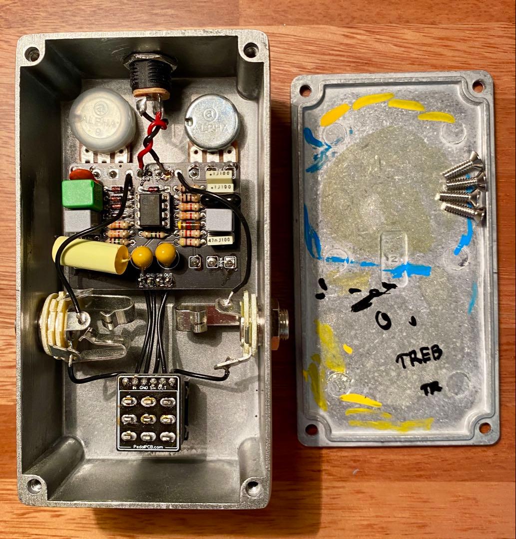 これで良しLovepedal SuperSix StevieMod clone