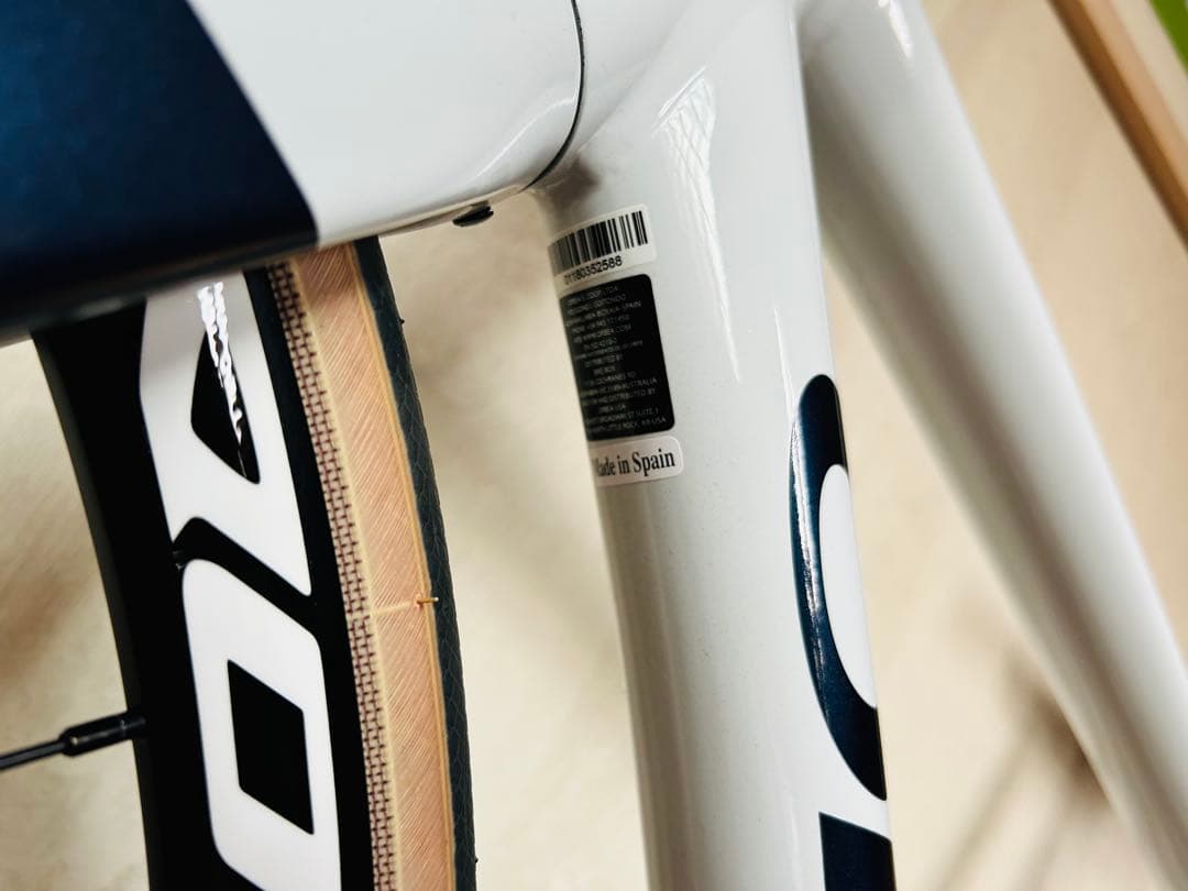 【超美品】Orbea Avant H40-D ※届いてすぐ乗れます！