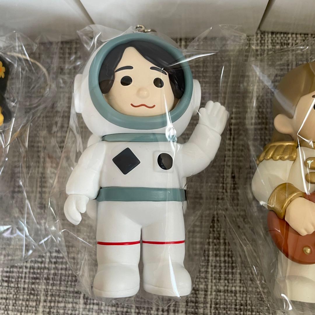 新品未使用 Wonder museum MVキーホルダー 3人セット コンプ