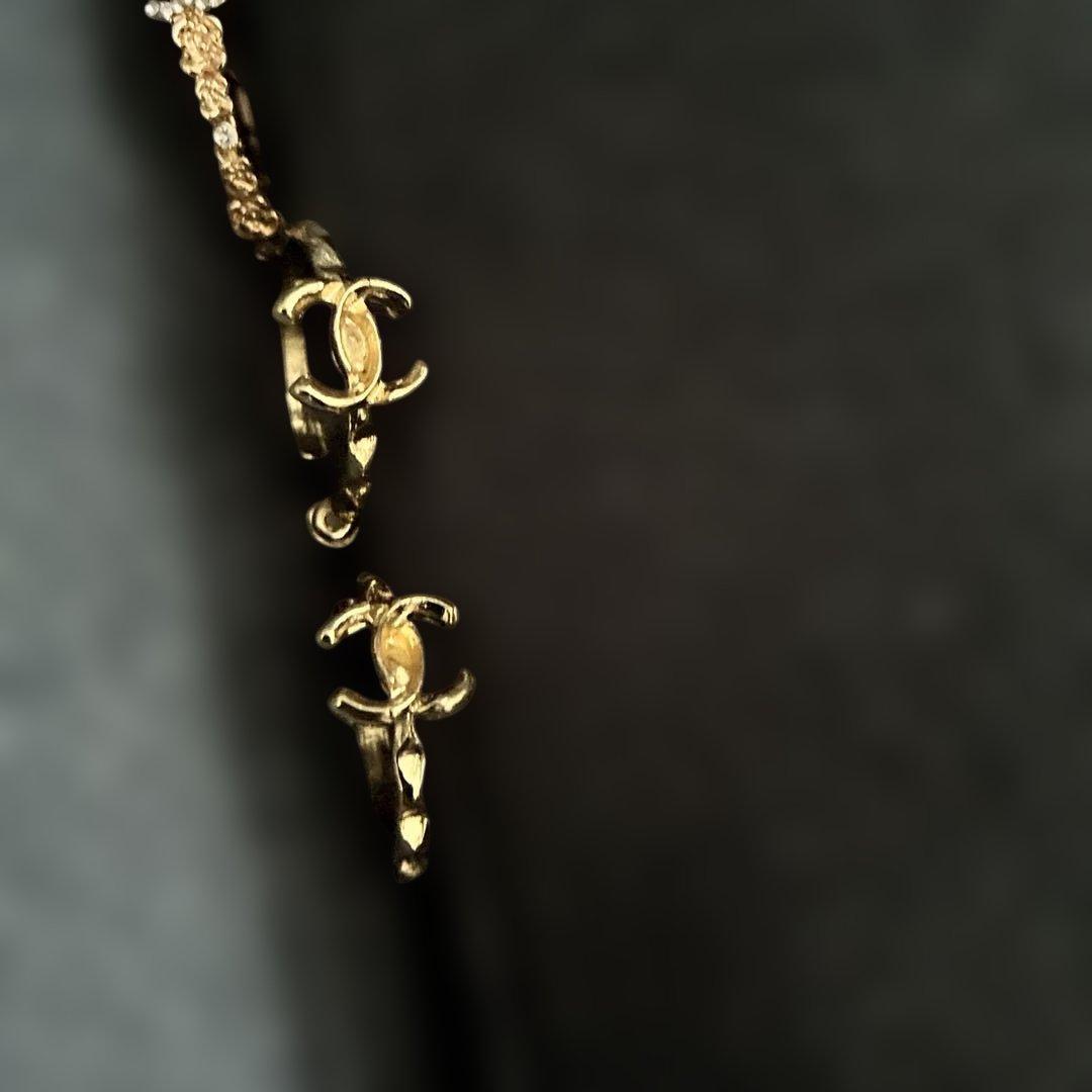 CHANEL バングル2色&ピアス3セット