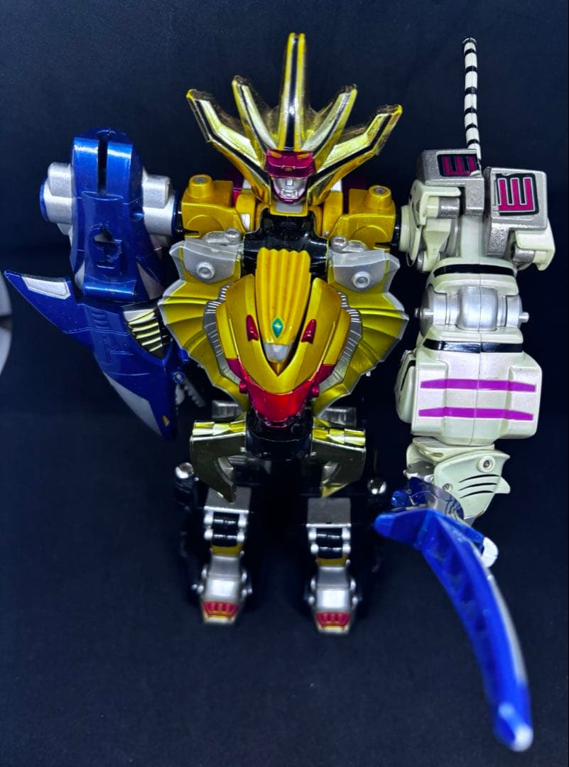 百獣戦隊ガオレンジャー　DX超合金　百獣合体　ガオキング