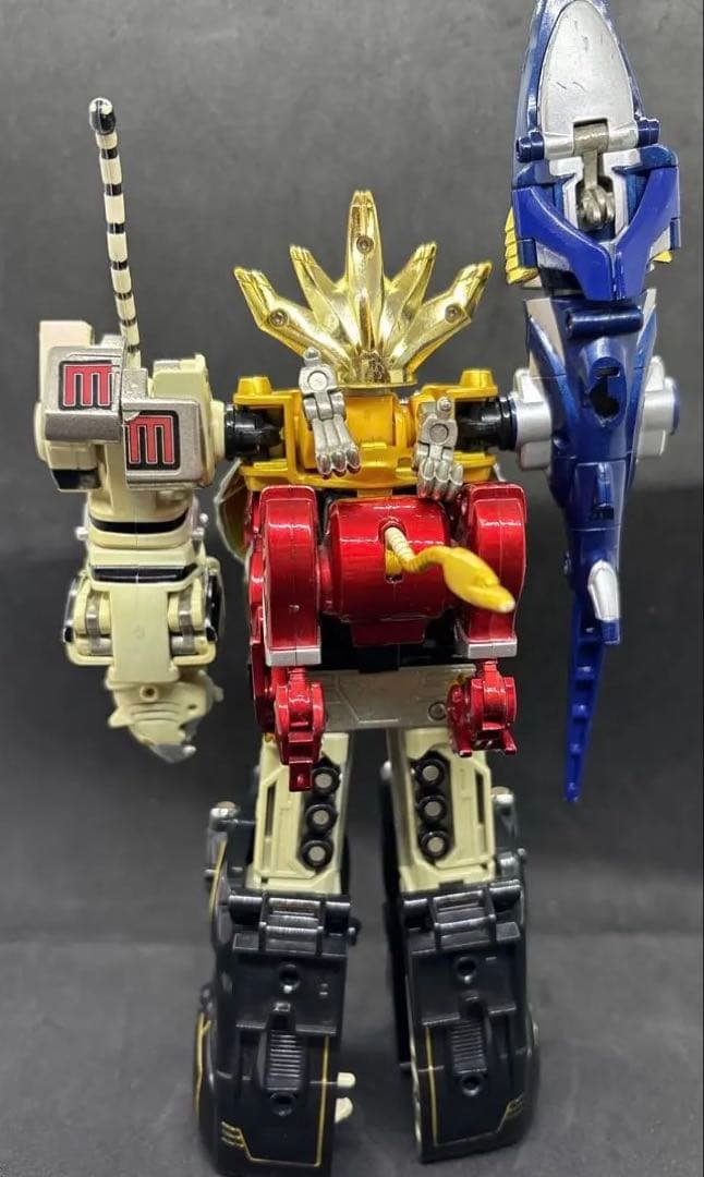 百獣戦隊ガオレンジャー　DX超合金　百獣合体　ガオキング