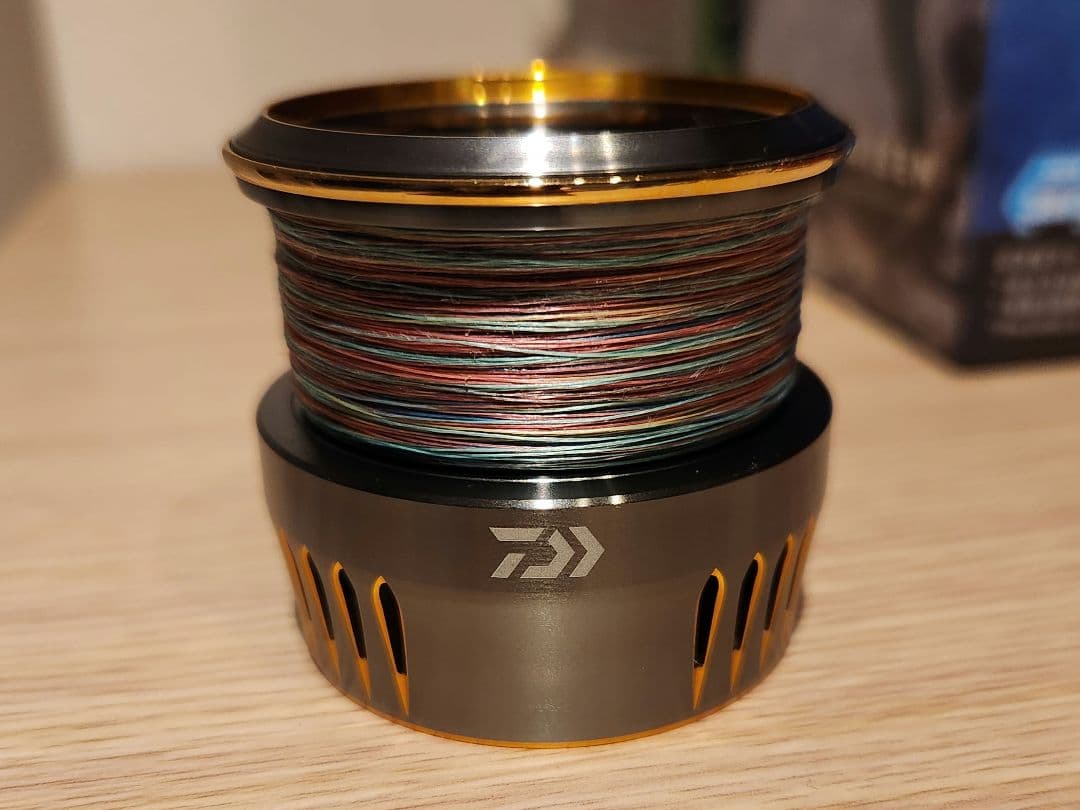 ★*★様 美品 ダイワ23エアリティLT4000XHスプール