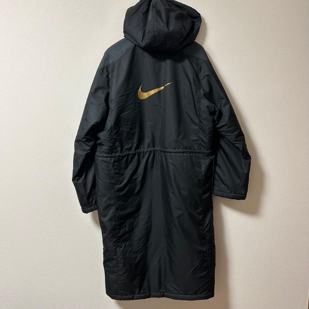 NIKE ナイキ　ベンチコート　ブラック　XL ゴールド刺繍　背面スウッシュ