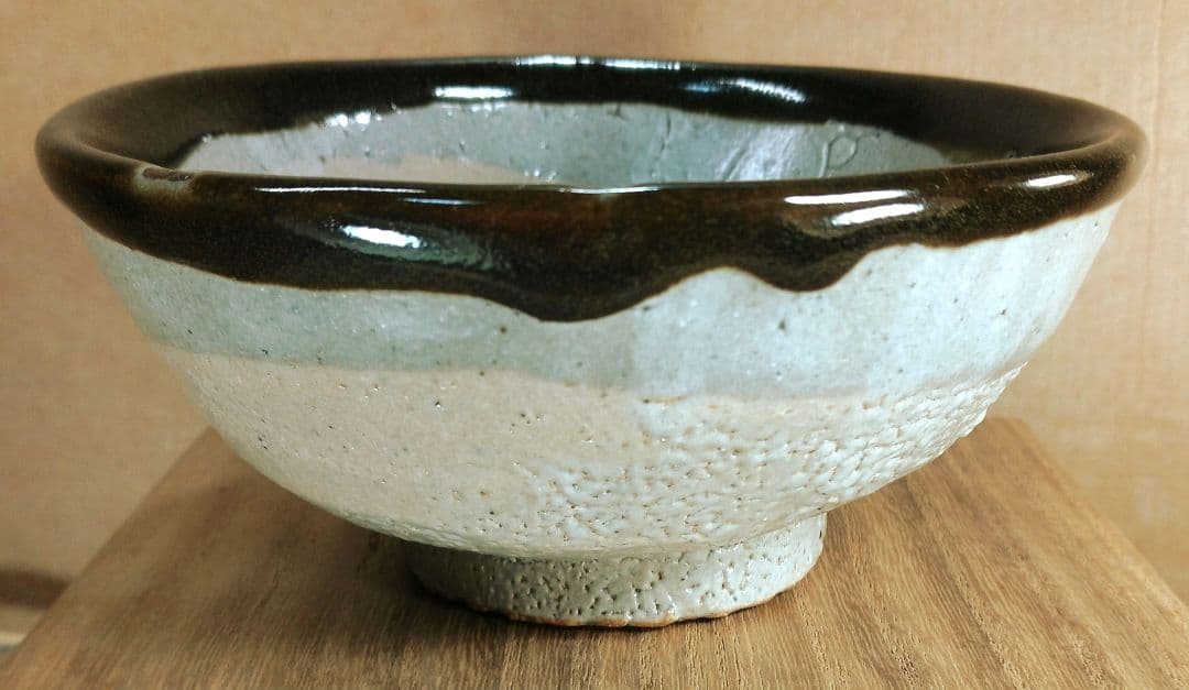 【本物保証】濱田庄司(浜田庄司）縁黒茶碗 共箱(箱師真作）美品 人間国宝 益子焼
