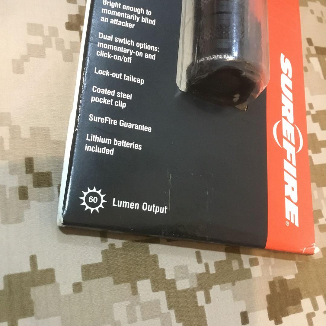 新品　E2D Defender 懐中電灯 60ルーメン