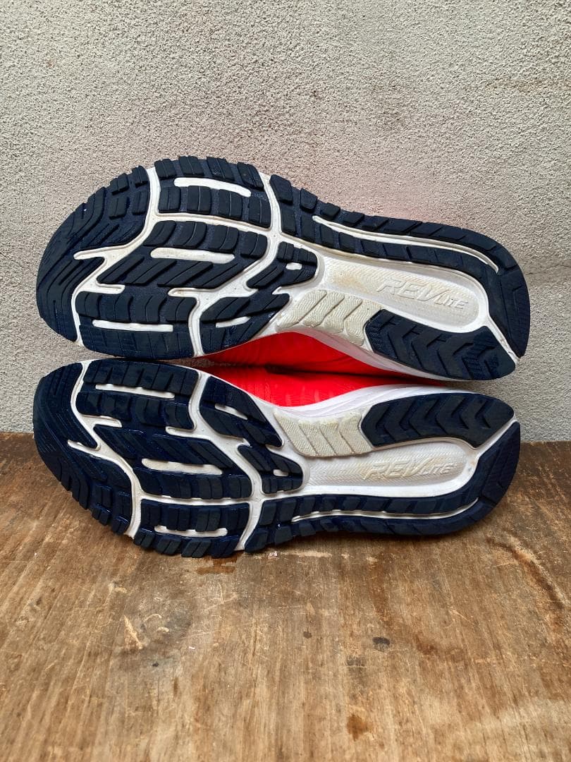 NB FUEL CORE SONIC ランニングシューズ 26.5