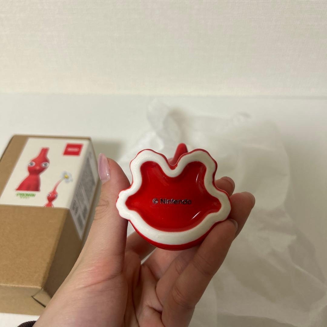 ピクミン 花瓶　ニンテンドー　赤ピクミン