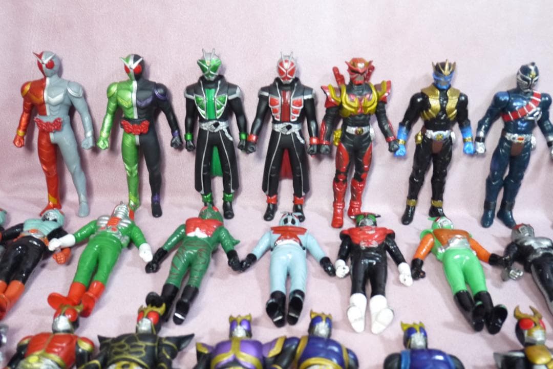 仮面ライダー　ミニソフビ　150体