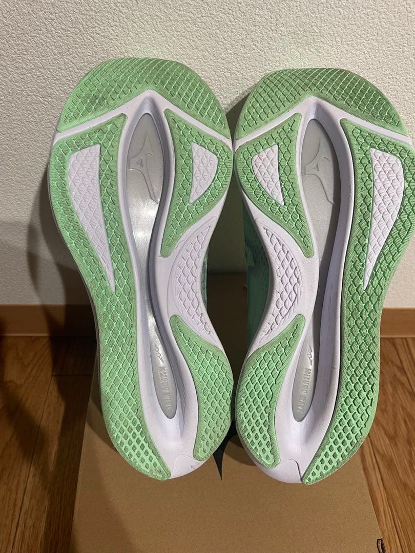MIZUNO ウエーブリベリオンフラッシュ2