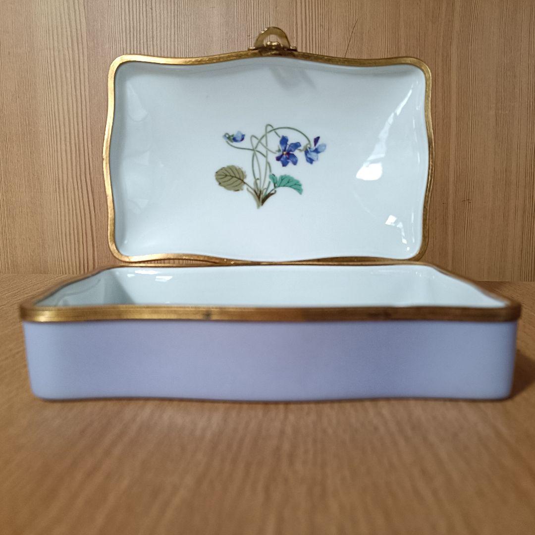 Haviland LIMOGES アンペラトリスユジェニー 気品ある柄の小物入れ