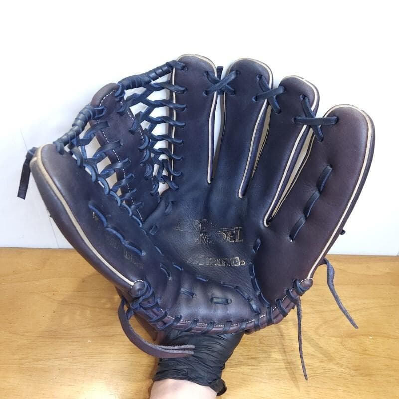 ミズノ イチローモデル 限定モデル Mラベル 激レア 良品 外野用 軟式グローブ