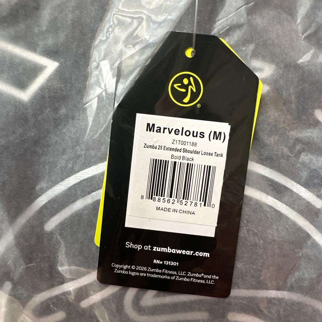 新品　正規品　ズンバ　ラスト　M タンクトップ