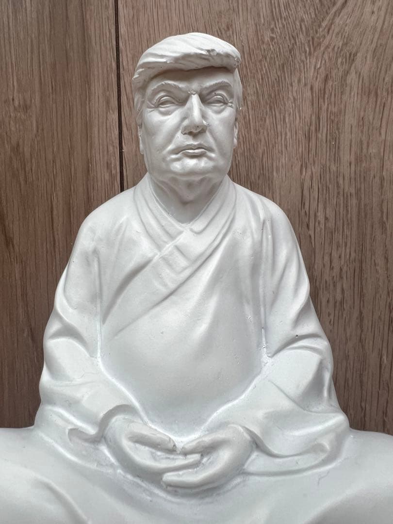 トランプ仏像　めちゃくちゃイけてます♡