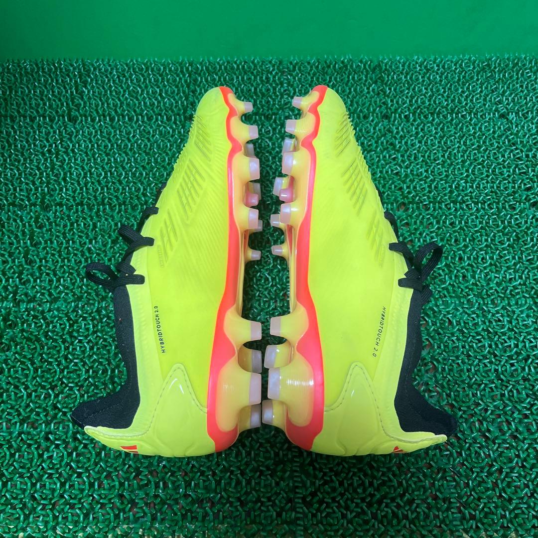 アディダス サッカースパイク プレデター PRO HG/AG