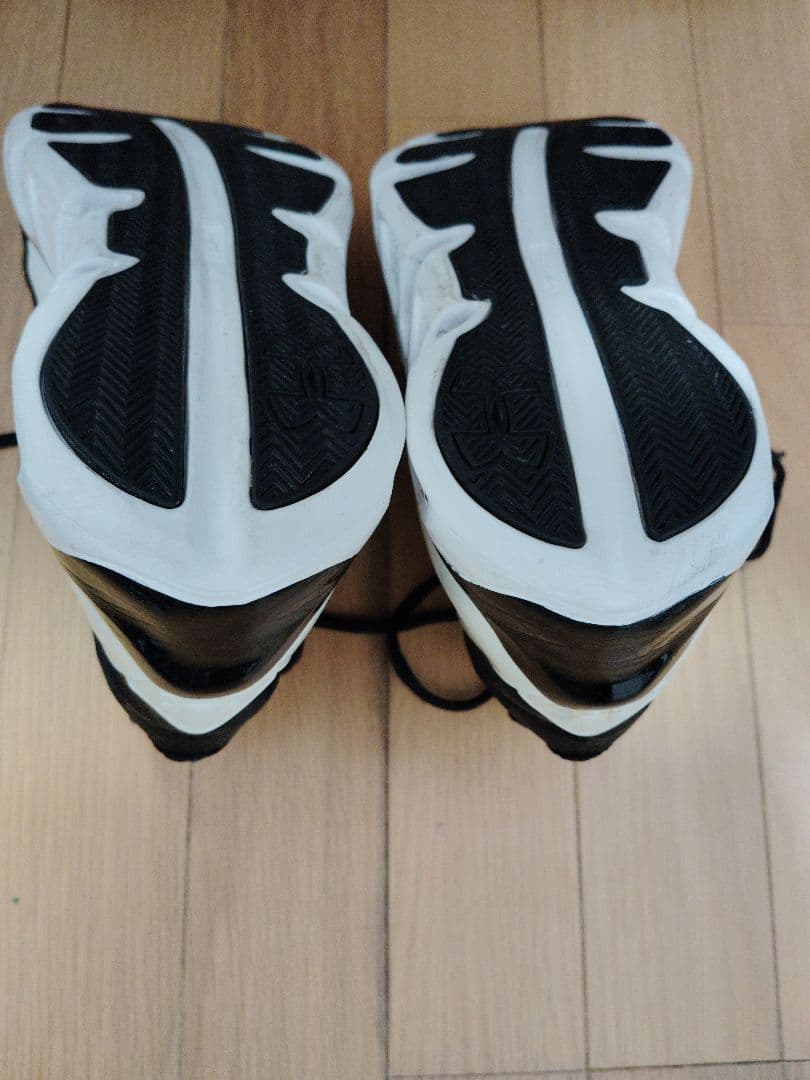 【希少/美品】アンダーアーマー UA Spine Bionic 27cm