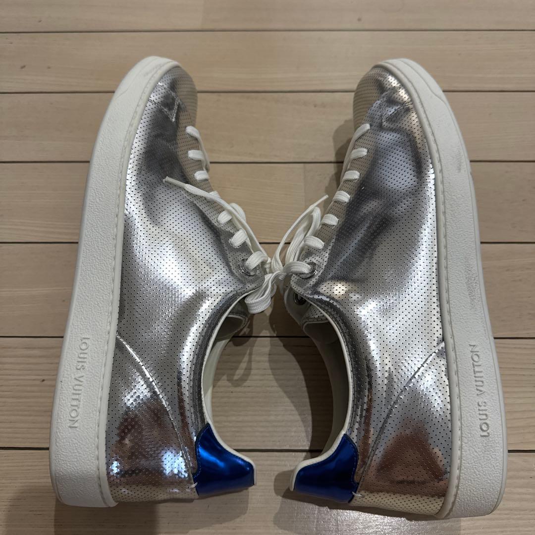 Lou i s Vui tton スニーカー 青アクセント