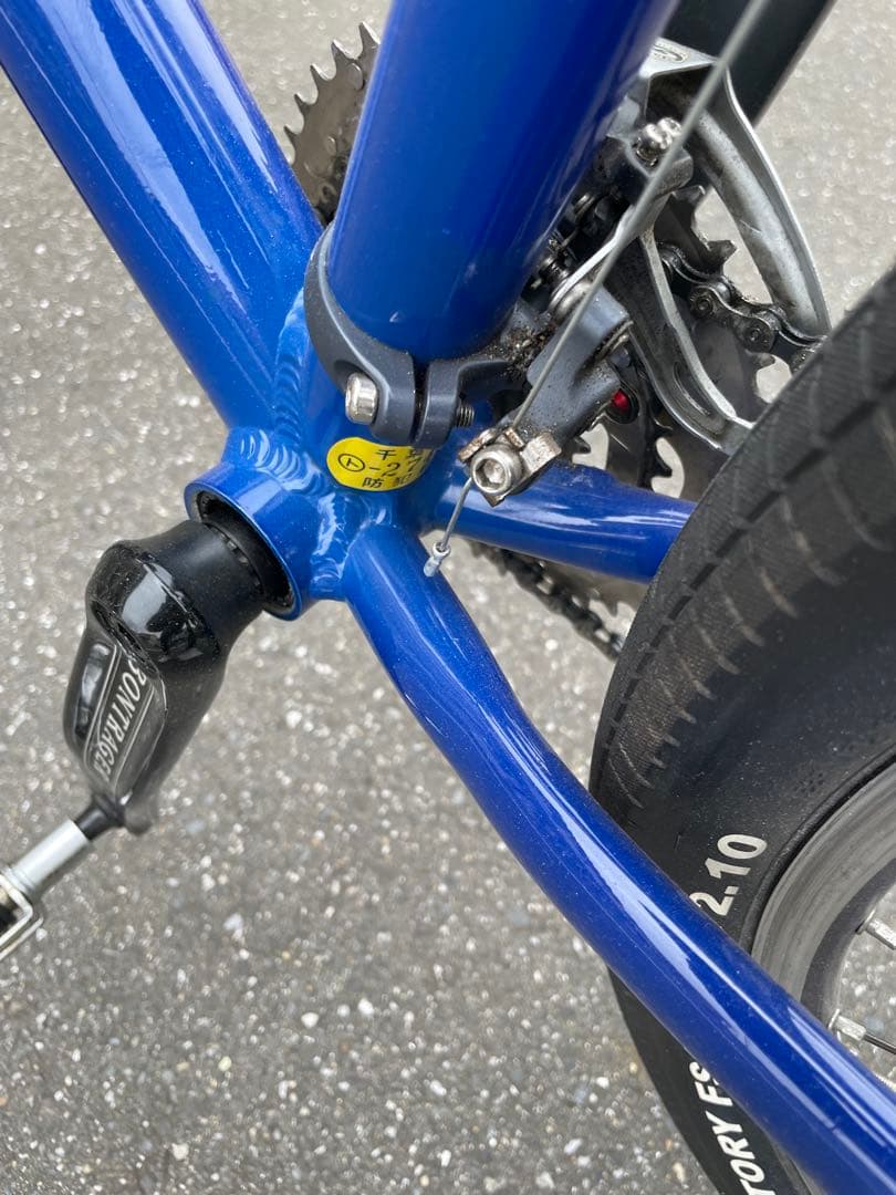 TREK8000 フレーム&ROCKSHOXフォーク