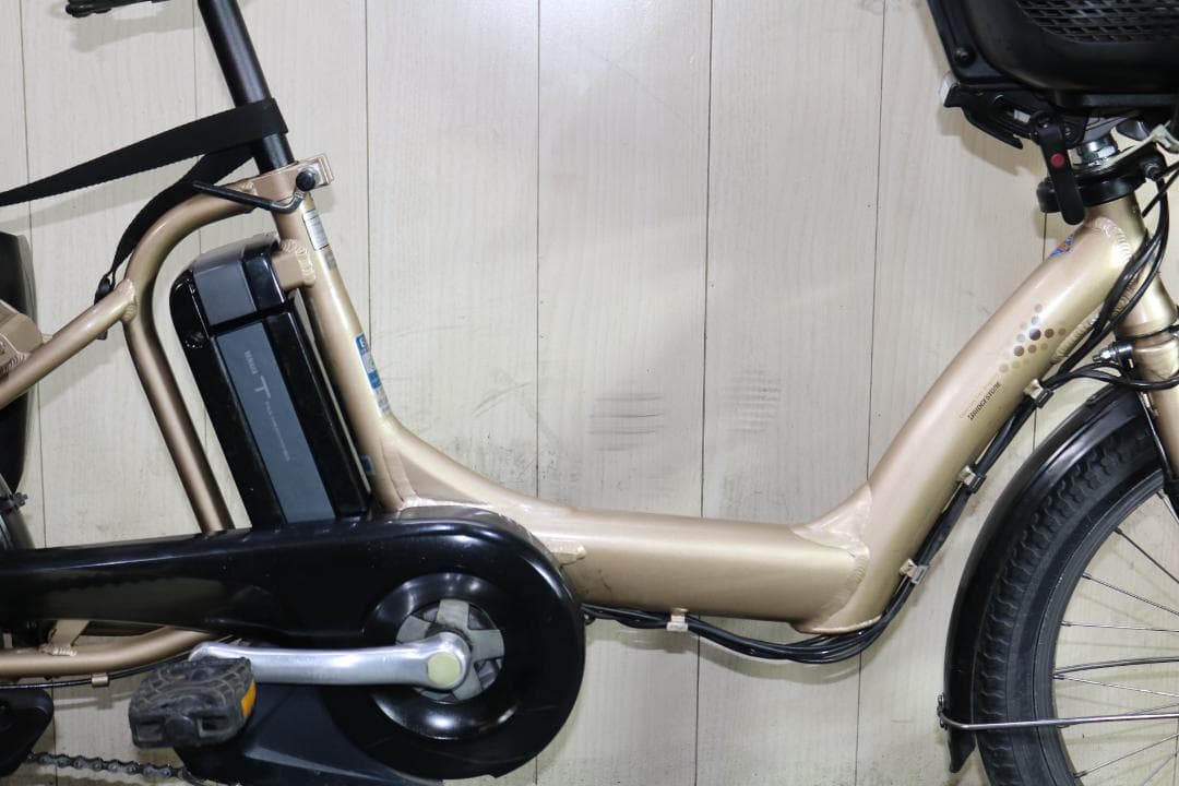 ブリヂストン アンジェリーノ POSH MINI AP2L82 20型6AH