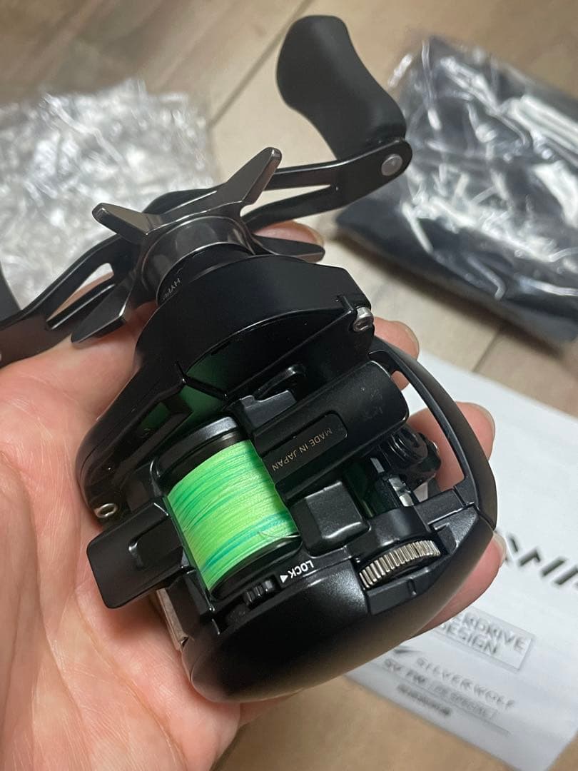 値下げ❗️ダイワ22シルバーウルフ SV TW 1000XH 右用PEスペシャル