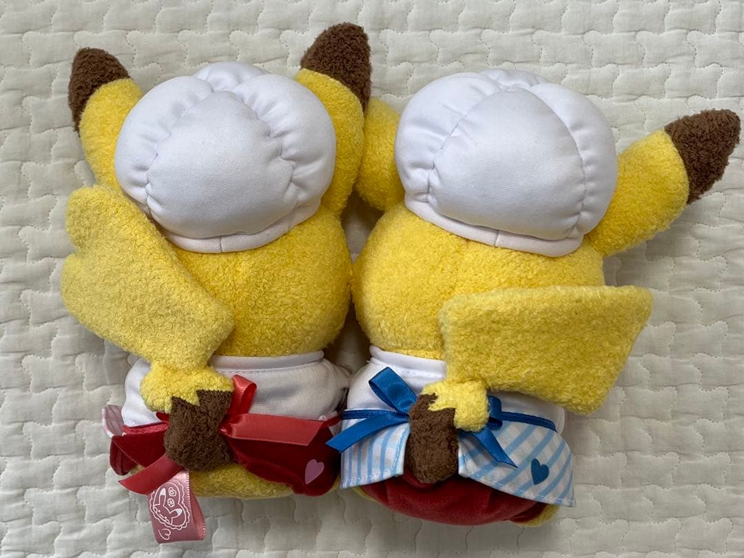 ピカチュウ　バレンタイン　ぬいぐるみ　ポケモン