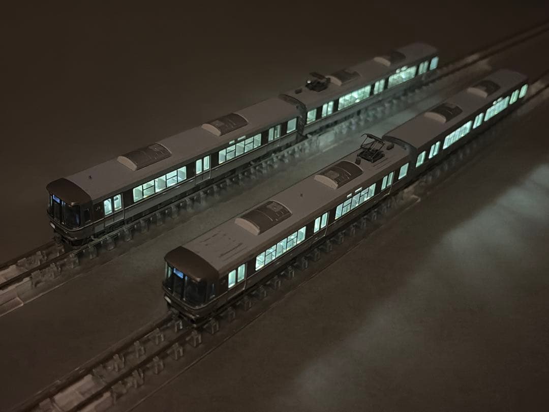 室内灯付 223系 2000番台 転落防止幌なし TOMIX 98478