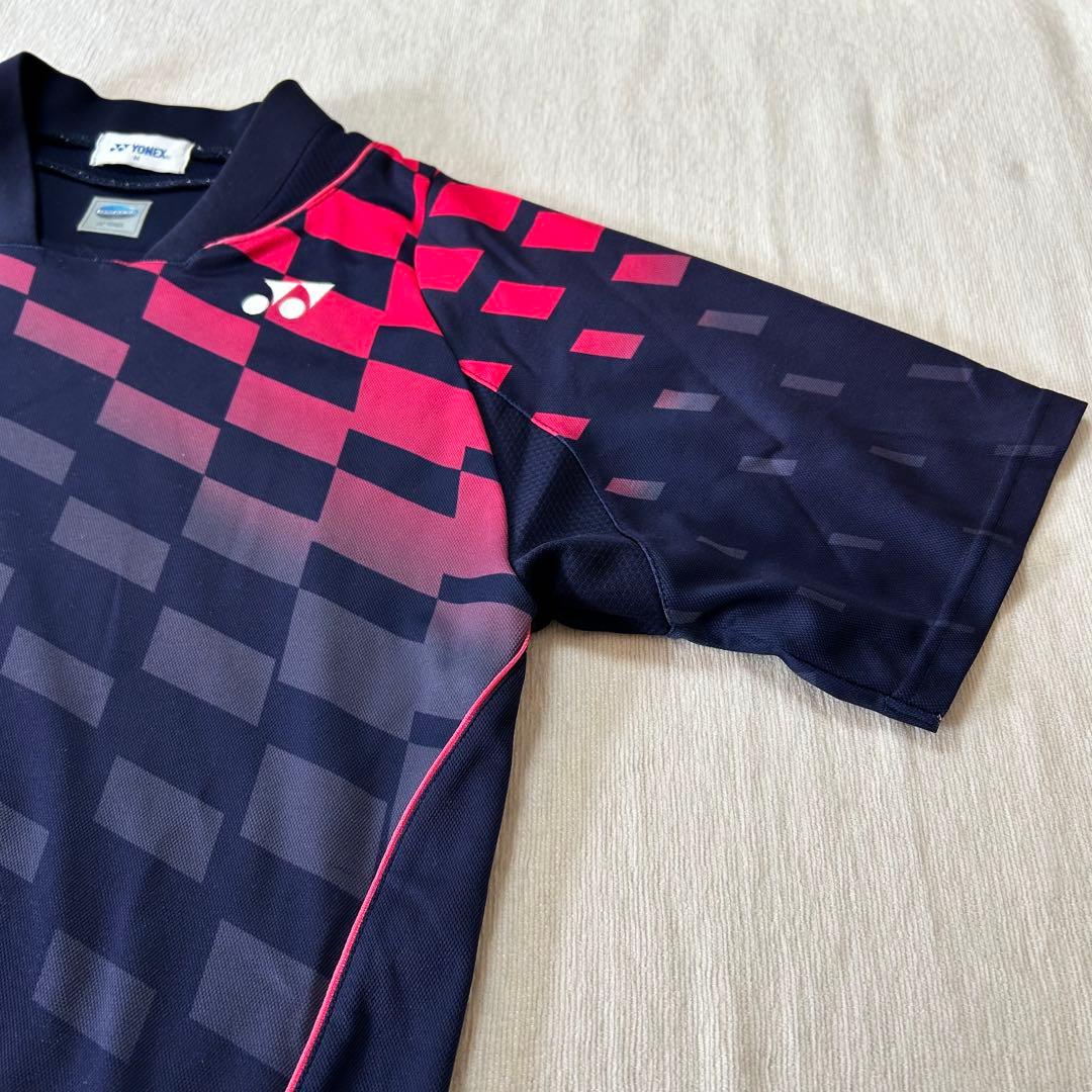 ヨネックス　Tシャツ テニス　試合着 メンズ　ネイビー　赤　ロゴ　YONEX
