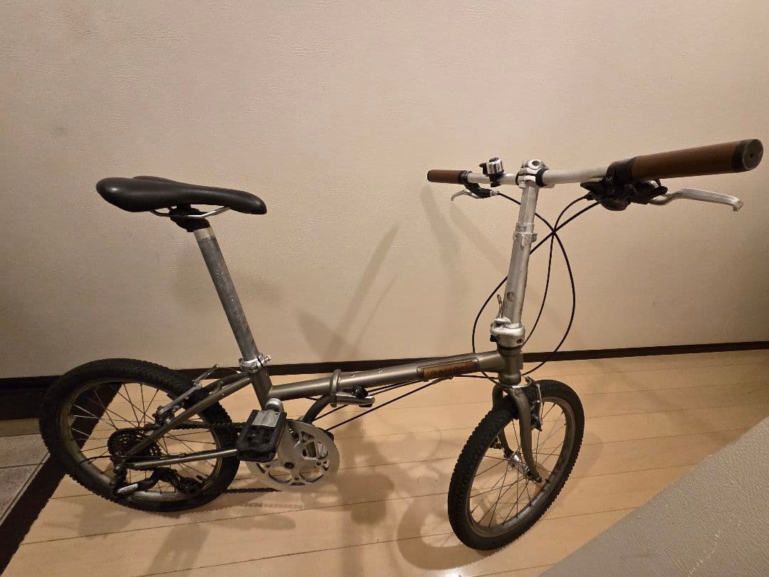 自転車本体 DAHON Boardwalk D8