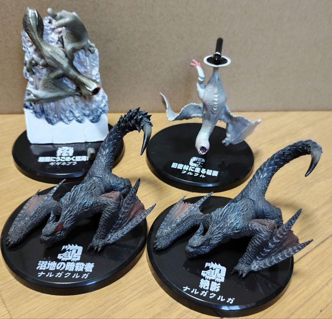 （値下中）モンスターハンター　カプコンフィギュアビルダー、他　花札　33点セット