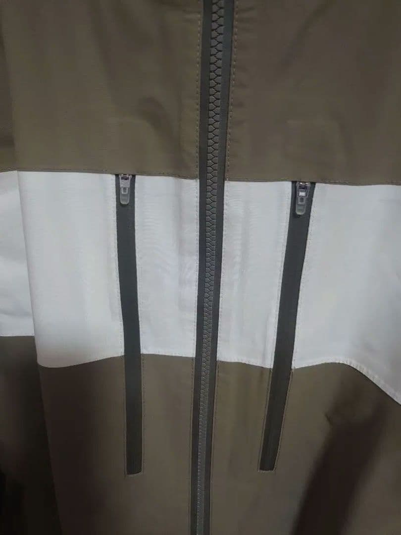 rew THE STRIDER JKT 19 カーキ/ホワイト