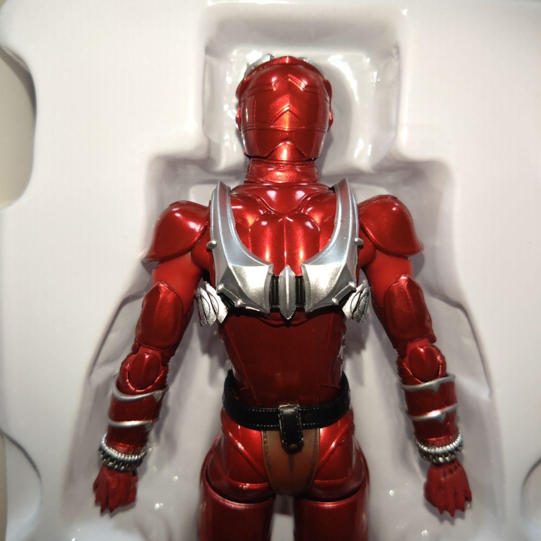 S.H.Figuarts(真骨彫製法) 仮面ライダー響鬼紅 「仮面ライダー響鬼…