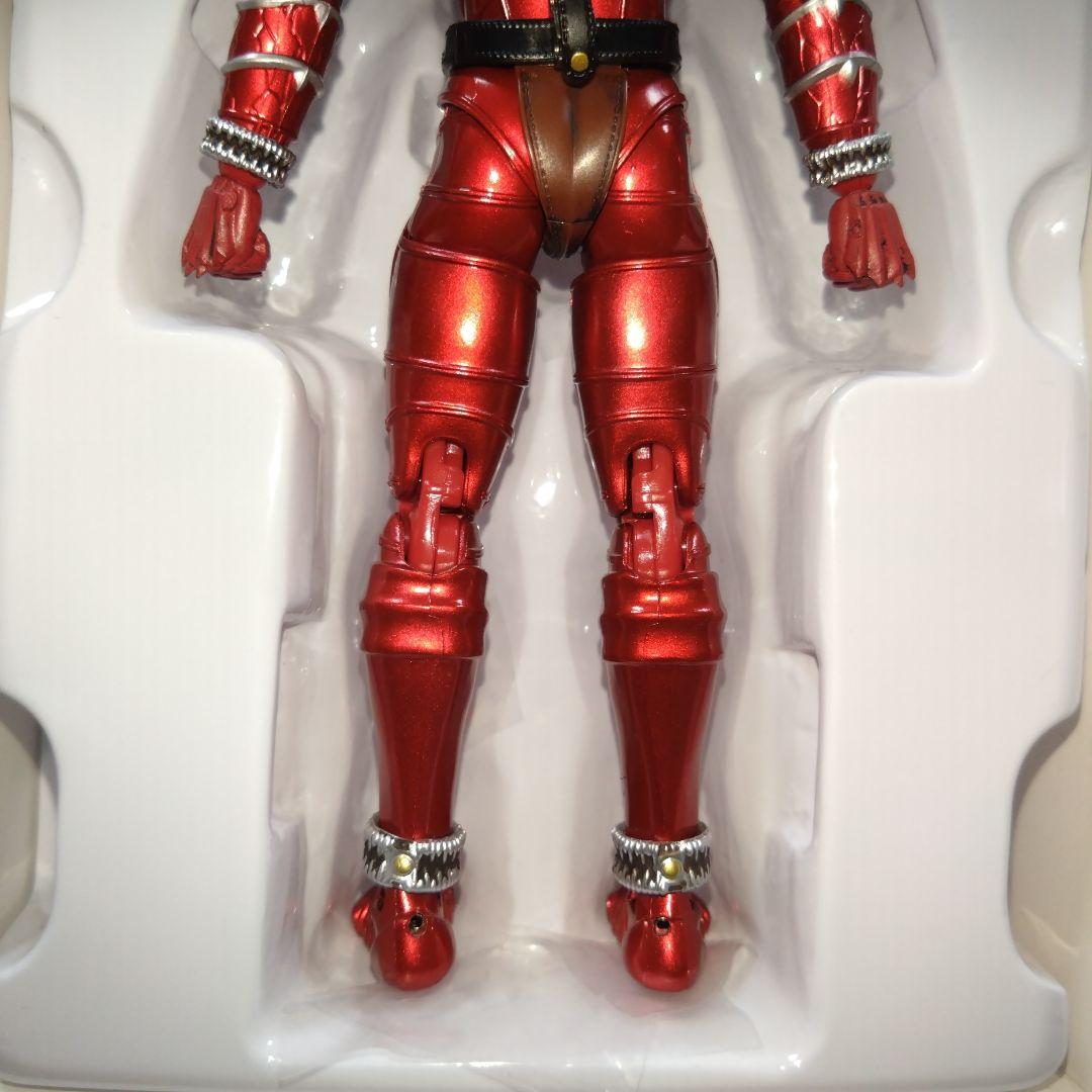 S.H.Figuarts(真骨彫製法) 仮面ライダー響鬼紅 「仮面ライダー響鬼…