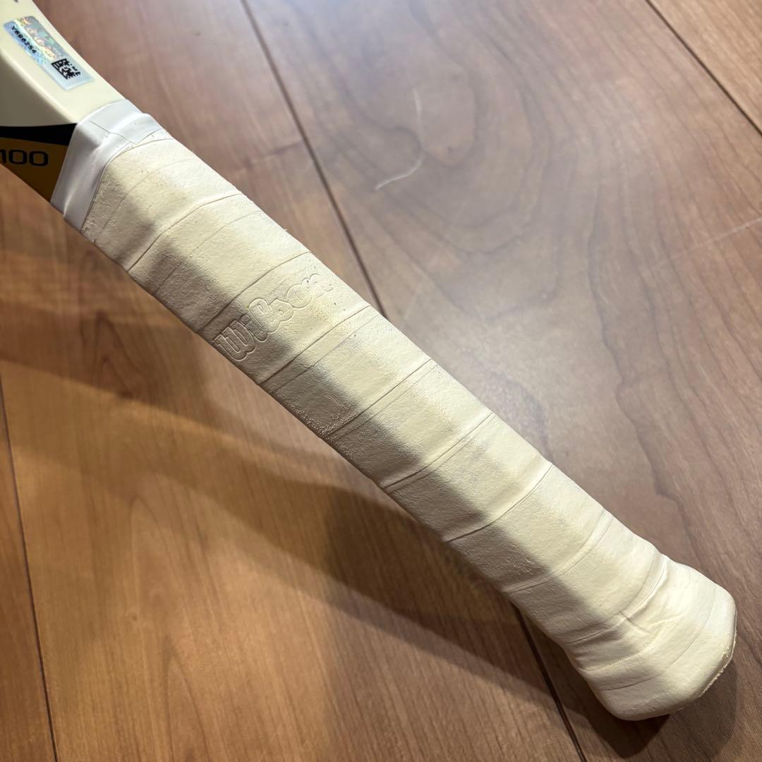 ラケット(硬式用) Wilson Pro Staff six one 100