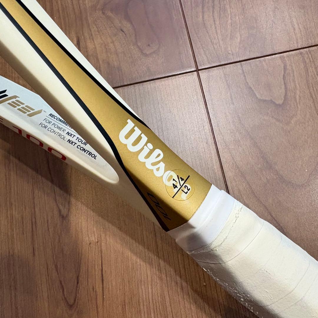 ラケット(硬式用) Wilson Pro Staff six one 100