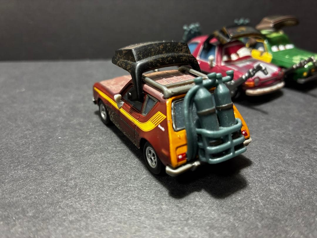 GREMSKY Ramped Gremlin トーチ　油田 カーズ　ミニカー