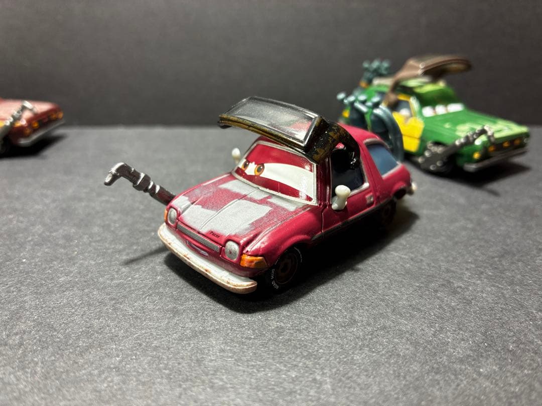 GREMSKY Ramped Gremlin トーチ　油田 カーズ　ミニカー