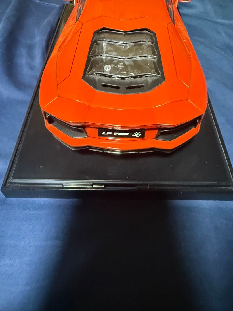 1/18 オートアート　AUTOart アヴェンタドール　オレンジ