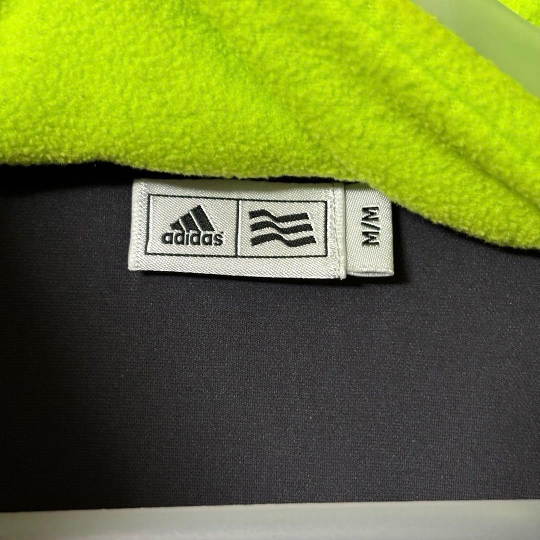 adidas アディダス　長袖ストレッチダウンジャケット　M