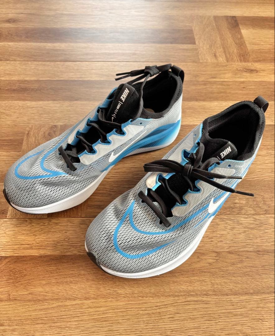 ☆新品 NIKE ナイキ ズームフライ4 ランニング マラソン 陸上 25cm☆